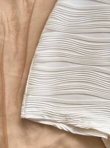 Soleia 女士休闲度假 V 领露背蝴蝶结前镂空黑白撞色饰边紧身罗纹连体裤，适合派对、约会、下午茶、海边沙滩，可作为内穿或外穿