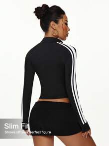 Easithlete 女士条纹插肩袖拉链修身运动夹克 - 黑與白 - 查看 2