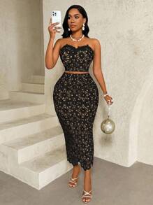 BamGleam White Hollow Water-Soluble Hook And Loop Tied Strapless Top