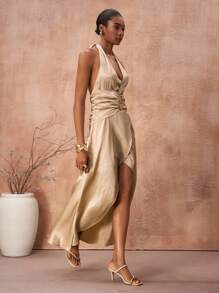 Zivah 2025 年夏季新音乐节和毕业季系列，学生/日常/休闲/度假/海滩/日光浴/街头服饰杏色纹理棉麻挂脖褶皱深 V 领开衩连衣裙，优雅闪亮面料礼服 - 香檳色 - 查看 4