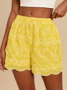 Travachic Summer Casual Wear For Holiday Dates, Stretch Waistband With Wave Edges And Bohemian-Style Peiris Pattern At The Hem, With Textured Floral Embroidery, Women's Short Pants For Vacation, Summer Beach Wear For School, Very Simple, Women's Country Clothing, Office Wear, Old Money Wear, Teacher Wear, Date Wear, Graduation Season, Cream-Colored Pants, Casual Wear For Wedding Season Sister Afternoon Tea Gatherings And Festival Occasions