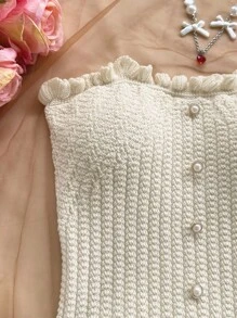 Soleia 女士度假休闲荷叶边珍珠金属扣装饰抹胸和荷叶边针织短裤套装，适合派对、约会、分层穿着或外套 - 杏色 - 查看 4