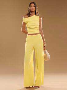 SHEIN BAE 2 件/套时尚咖啡色不对称肩部不对称针织上衣和宽松阔腿针织口袋裤，适合时尚外出、海滩度假、意大利假期、外出、邮轮装、早午餐装、伊比沙岛装、女士夏季套装 - 黃色 - 查看 4