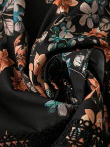 SHEIN PETITE Plus Size Women's Floral Print Contrast Color Lace V-Neck Casual Holiday Invisible Zipper Tie-Up Accent Short Sleeve Elegant Dress