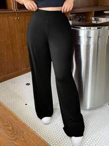 Dazy Plus Pantalones casuales de punto con cintura elástica y pierna acampanada de unicolor
