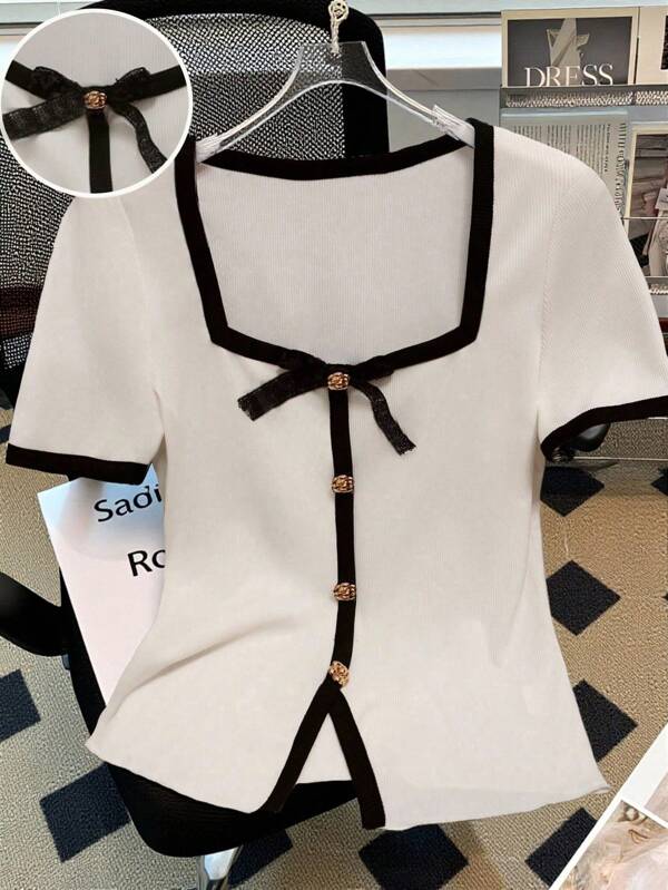 Regalyn Plus Size Women Metal Button & Sequin Bow Decor Fitted Short Sleeve T-Shirt, Round Neck, Suitable For Summer Vacation