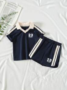 SHEIN Playful Pals 2 件套女婴休闲海军蓝 T 恤和海军蓝短裤套装，正面印花 #23 和“SPORT”，柔软舒适材质，适合夏季室内外穿着 - 藏蓝色 - 查看 3