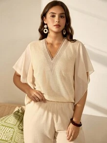 EMERY ROSE 大码 V 领贴花边缘雪纺蝙蝠袖拼布华夫格针织休闲 T 恤，适合外出、度假、通勤