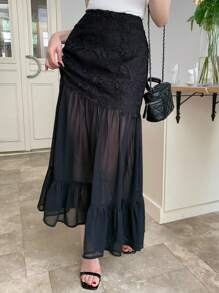 DAZY 女式撞色蕾丝和网眼荷叶边下摆优雅半身裙