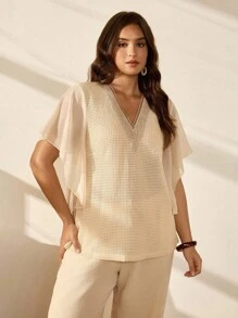 EMERY ROSE 大码 V 领贴花边缘雪纺蝙蝠袖拼布华夫格针织休闲 T 恤，适合外出、度假、通勤