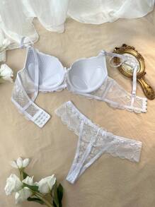 DelicateAllure Floral Lace Underwire Bra & Panty Lingerie Set  Cozy And Elegant Details - White - View 2