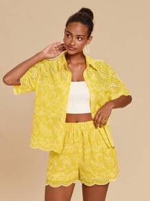 Travachic Summer Casual Wear For Holiday Dates, Stretch Waistband With Wave Edges And Bohemian-Style Peiris Pattern At The Hem, With Textured Floral Embroidery, Women's Short Pants For Vacation, Summer Beach Wear For School, Very Simple, Women's Country Clothing, Office Wear, Old Money Wear, Teacher Wear, Date Wear, Graduation Season, Cream-Colored Pants, Casual Wear For Wedding Season Sister Afternoon Tea Gatherings And Festival Occasions