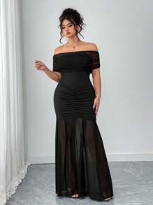 Elenzga Plus Size Women's Solid Color Off Shoulder Ruched Fish-Tail Hem Elegant Dress - Black - View 3