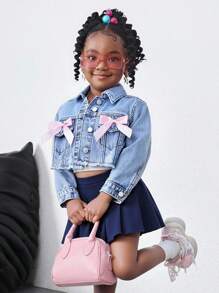 SHEIN 年轻女孩可爱甜美粉色蝴蝶结蓝色宽松短款牛仔夹克，春夏休闲度假乡村波西米亚风装 - 淺色水洗藍 - 查看 2