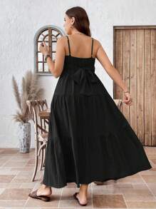 SHEIN LUNE 大码女式无袖可调节露背露背收腰休闲度假连衣裙仲夏日服装毕业礼服婚礼宾客礼服女士度假服装女士海滩服装女士节日太阳裙女士生日礼服舒适合身休闲风格休闲装度假风格假日服装波西米亚风黑色长裙分层长裙黑色太阳裙夏季连衣裙休闲黑色连衣裙，女士假日服装