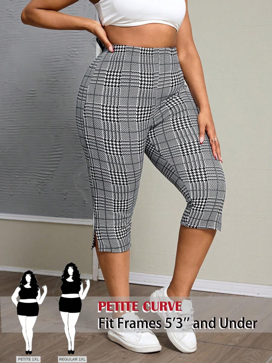 SHEIN PETITE CURVE Plus Size Women Houndstooth Side Split Hem Cropped Casual  High-Stretch Leggings For Summer,Suitable For People Of Shorter Stature - Black and White - View 1