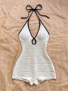 Soleia 女士休闲度假 V 领露背蝴蝶结前镂空黑白撞色饰边紧身罗纹连体裤，适合派对、约会、下午茶、海边沙滩，可作为内穿或外穿