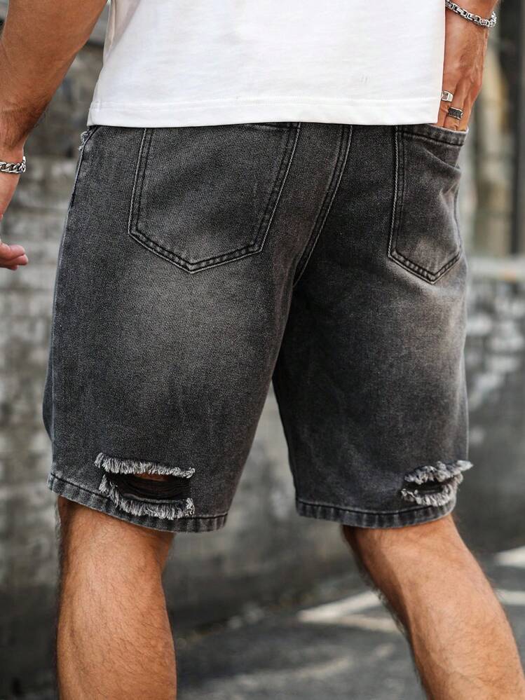 Manfinity LEGND 男士字母印花贴袋做旧休闲百搭牛仔短裤 - 深灰色 - 查看 2