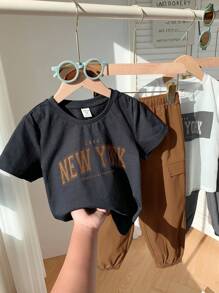 SHEIN 4 件套儿童男童休闲学院风字母印花圆领 T 恤和宽松松紧腰梭织裤套装，适合学校、花园、海滩、生日、春季、夏季、秋季、冬季 - 彩色 - 查看 8