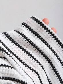 Sweetra Top tubo a rayas de punto, de tela texturizada, estilo casual de vacaciones - Blanco y Negro - Ver 6