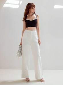 MOTF PREMIUM 女式定位蕾丝边仿珍珠优雅休闲白色牛仔裤