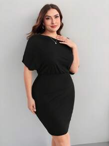 Firerie Plus Robe Moulante Unicolore À Col Asymétrique Manches Chauve-Souris