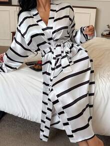 SHEIN Women Elegant Striped Long Sleeve Robe, Women Robe Striped Long Sleepwear Robe, Winter