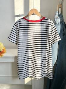 Comfortcana Plus Striped Heart Embroidery Detail Tee, Summer/Valentine's Day - White - View 2