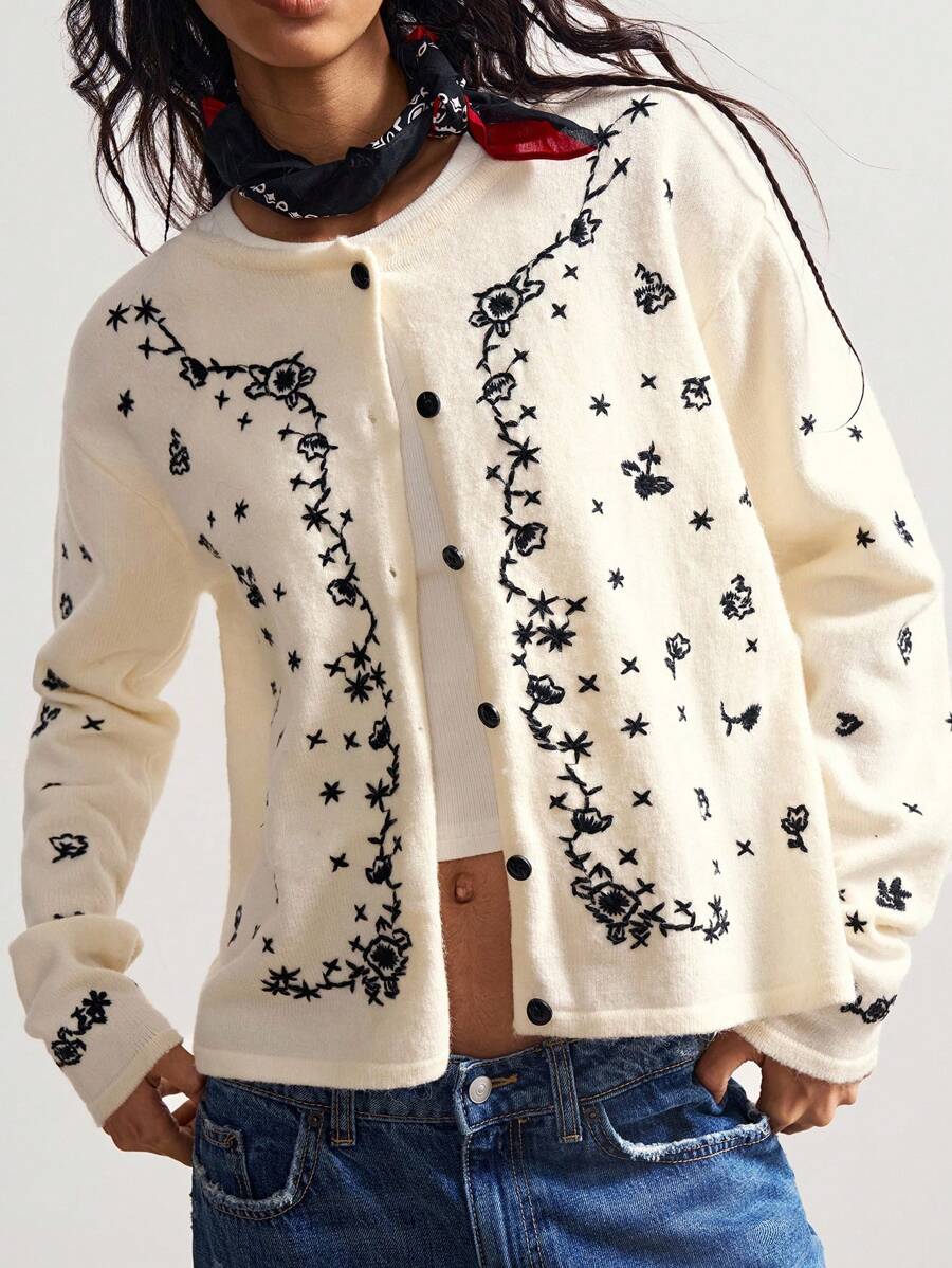 Bohemela 秋冬女士休闲时尚百搭刺绣纽扣前长袖毛衣 - 白色 - 查看 1