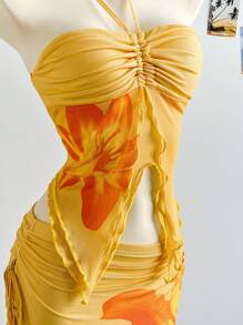 SHEIN x Eduarda Gutierrez Soleia 新款波西米亚热带度假风优雅无肩带印花网纱露脐上衣和百褶裙两件套，适合海滩婚礼、毕业典礼、早午餐、圣帕特里克节、春假、复活节、音乐节等场合。 - 橘色 - 查看 4