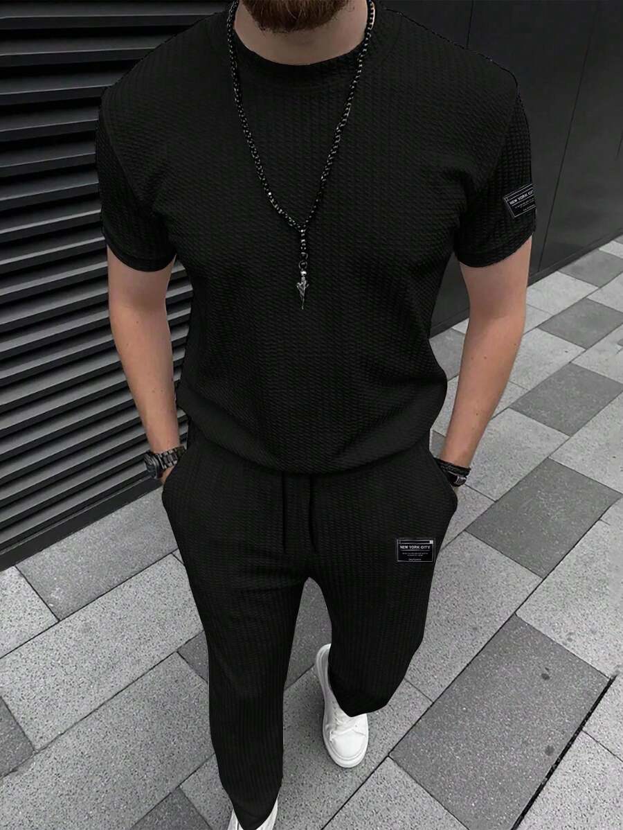 Manfinity Homme 男士夏季字母印花圆领短袖T恤和裤子休闲装，外出男士白色服装白色服装男士两件套男士白色服装