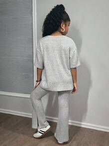 SHEIN 青少年女孩休闲日常针织圆领落肩短款上衣 T 恤和开衩裤套装，灰色基本款返校装，秋冬 - 杏色 - 查看 2