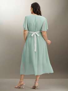 SHEIN Clasi Plus Size Elegant Women Chiffon Patchwork Lace Trim Waist Flattering Ruffle Sleeve Midi Dress - Green - View 2