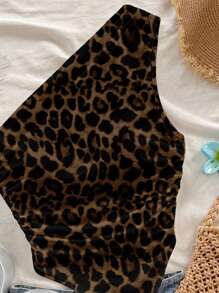 Soleia Beachside Style Leopard Print Asymmetrical Hem Twist Bandeau Top For Women, Suitable Summer And Seaside Animal One Shoulder Cheetah - Multicolor - View 3