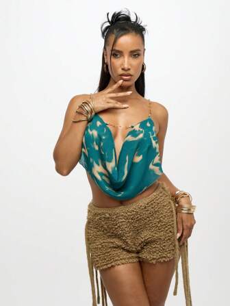 SUMWON WOMEN Top court style été avec attache de chaîne, décolleté bénitier, dos nu, drapé. Parfait pour les festivals, fêtes sur l'île, soirées en club. Brassière-bralette style ras-du-cou