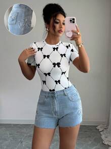 Elenzga Women's Pocketed Bow Applique Frayed Hem Skinny Casual Denim Shorts - Blue - View 1