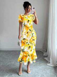 Elenzga 女式夏季新款活力花卉印花收腰连衣裙（花卉图案不对称剪裁）