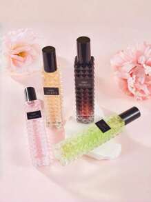 SHEIN 1 件 30ml 香氛喷雾 - 四种香味，适用于房间、客厅和汽车的空气清新剂，持久的花果香甜空气喷雾，含有持久的天然清新宜人的精华 - 适用于室内、室外、派对、节日、家庭、办公室，是情人节、婚礼送给家人、亲戚和朋友的理想礼物 - 多色 - 查看 4