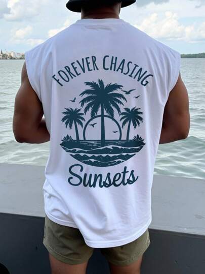 Manfinity RSRT 大码男士休闲宽肩背心。简约设计。正面棕榈树图案，背面“永远追逐日落”标语，传递自由与冒险精神。适合夏日海滩或休闲聚会，易于搭配，彰显个人魅力。也是送给男朋友或老公的绝佳礼物。男士沙滩T恤、邮轮衬衫、男士背心、度假装