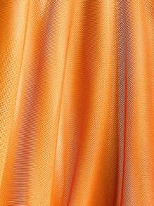 SHEIN x Eduarda Gutierrez Soleia 新款波西米亚热带度假风优雅无肩带印花网纱露脐上衣和百褶裙两件套，适合海滩婚礼、毕业典礼、早午餐、圣帕特里克节、春假、复活节、音乐节等场合。 - 橘色 - 查看 5