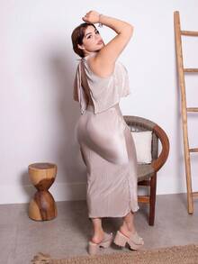 Lupita Cardoza Conjunto De 2 Piezas De Chaleco Con Cuello Levantado De Tela Plisada Lisa + Falda De Sirena Caqui Para Mujer