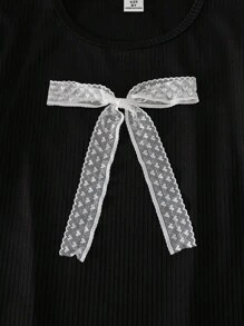 2 pezzi Magliette casual per ragazze pre-adolescenti, con decorazioni di fiocchi in pizzo, a righe, a maniche corte, in maglia sottile, per l'estate - Bianco e nero - Visualizzare 6