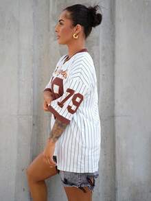 SAYEHFBABY Women Casual Contrasting Stripe Letter And Number Print T-Shirt Graphic Tees Women Tops - Multicolor - View 3