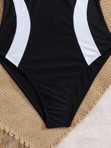 Shapewave 1 bộ đồ bơi bikini đơn sắc màu tương phản dành cho nữ có áo ngực thép, dây đeo vai có thể tháo rời, thiết kế dây rút phía sau tối giản và thanh lịch, hoàn hảo cho kỳ nghỉ ở bãi biển - Đen và trắng - Xem 7