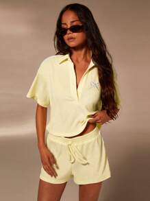 Athîral Blusa informal suelta con cuello vuelto y manga corta con lazo decorativo para mujer - Amarillo - Ver 4