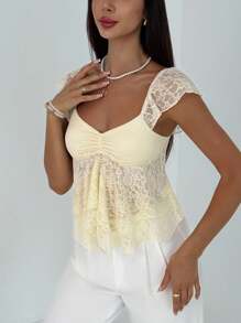 Aloruh Áo cánh ren ngọt ngào cay nồng bất đối xứng viền xếp nếp mới, áo cổ tim tay bồng tôn dáng - Màu be - Xem 5