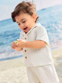 Cozy Pixies Set de 2 piezas de jersey de punto suave de cuello polo y pantalones cortos de cintura elástica para bebé niño - Albaricoque - Ver 3