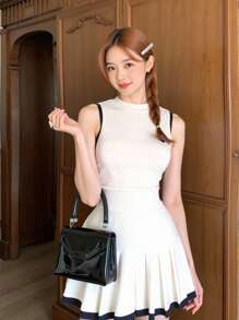 Modelyn 2pcs/Set Women Heart Embroidery Fitted Camisole And Pleated Mini Skirt Set