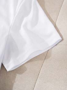 EMERY ROSE Large-Sized Women's Casual V-Neck Short-Sleeved T-Shirt With Dragonfly And Butterfly Prints - White - View 4