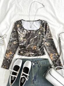 SHEIN 青少年女孩印花修身长袖 T 恤，休闲日常时尚百搭 - 軍綠色 - 查看 5